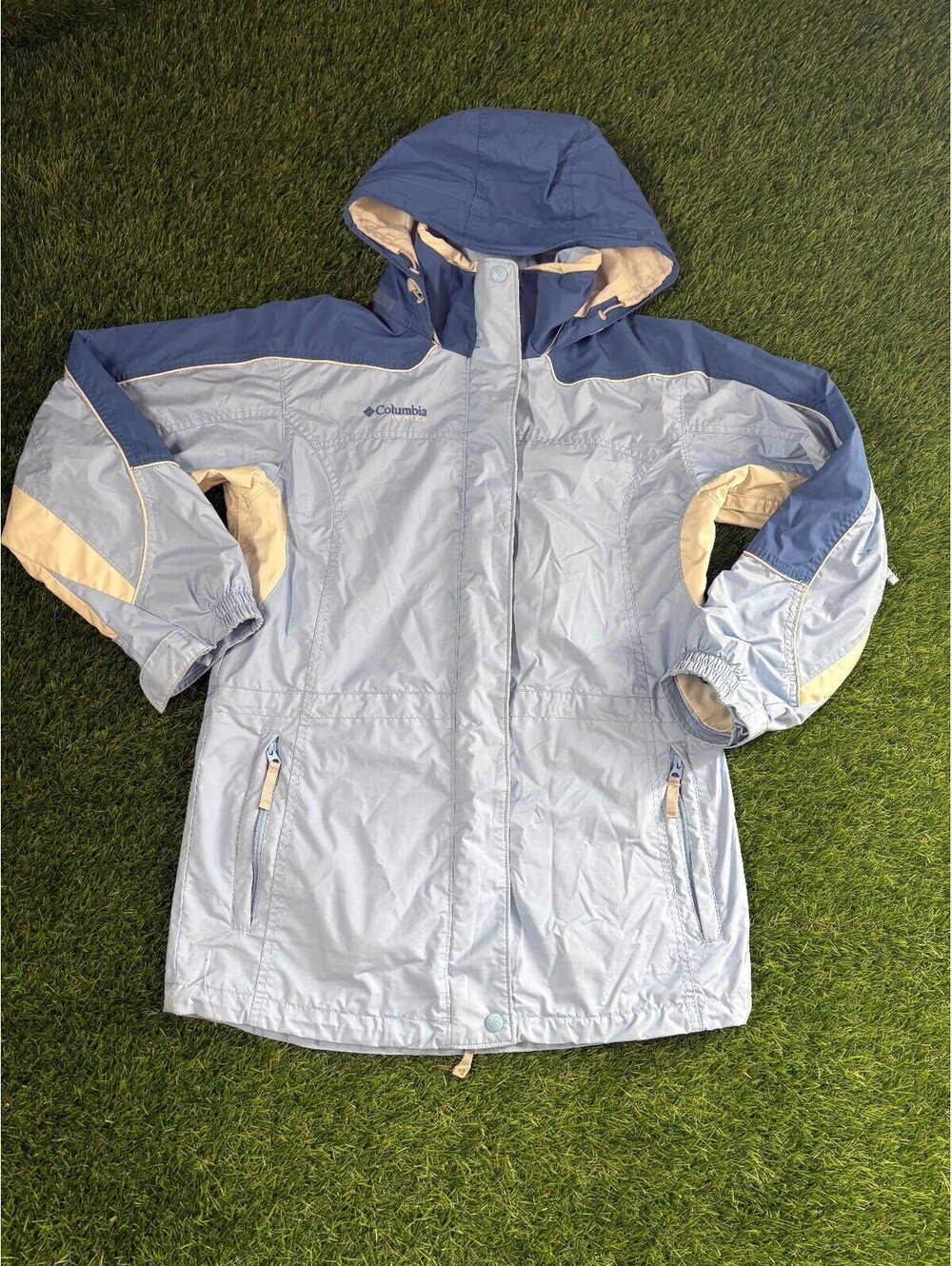 Vintage Columbia Vertex light blue nylon jacket, women's S